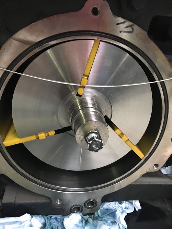 Kon-Trade - Service pompe de vid si detectoare de heliu