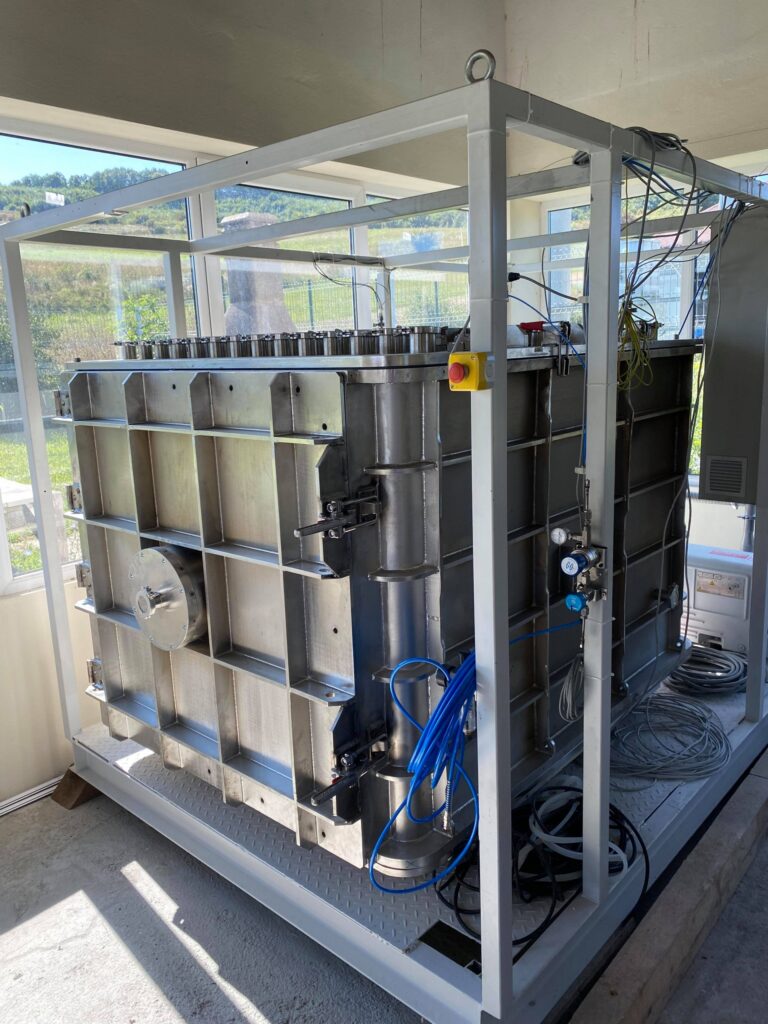 241430242_840084876875446_6539531333545982116_n-scaled